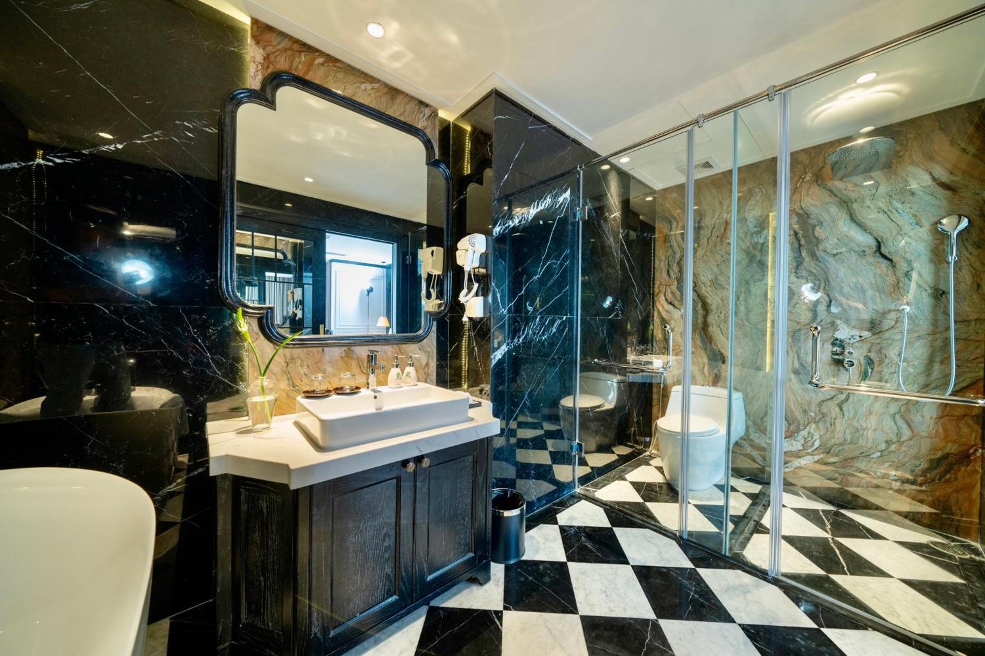 Luxe Paradise Premium Hotel Hanoi Eksteriør billede
